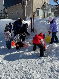 消火栓除雪実施の様子①